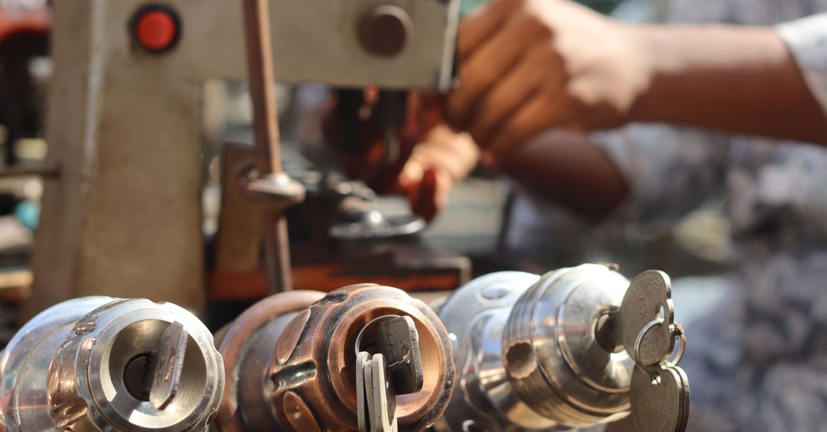 How Much Does a Locksmith Charge in East Meadow, NY? — East Meadow Long Island Locksmith